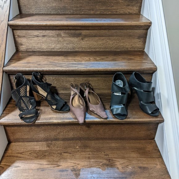 3 pairs of size 9 women sandals - all new ! - Picture 1 of 5